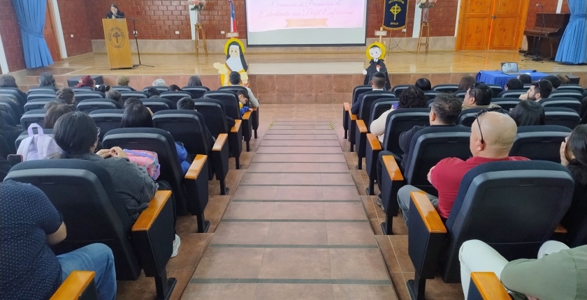 Premiamos a nuestros/as estudiantes con Perfil Eufrasiano